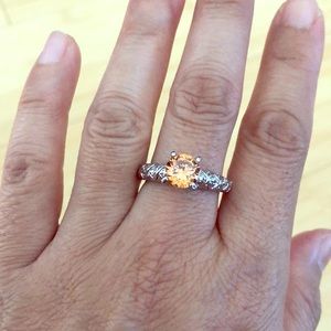 ⚡️Jewel scent size 8 with tags